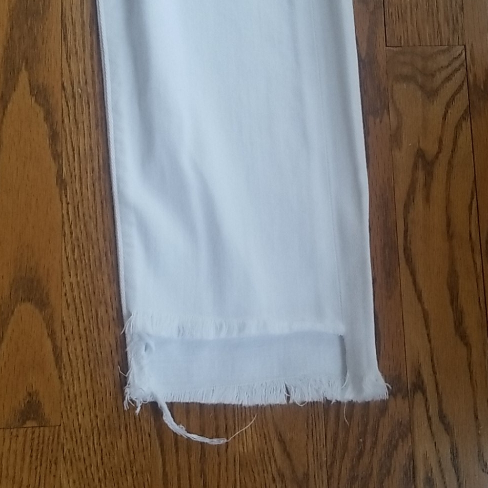 NWT Lucky Brand raw hem white jeans 10/30 - Picture 3 of 6